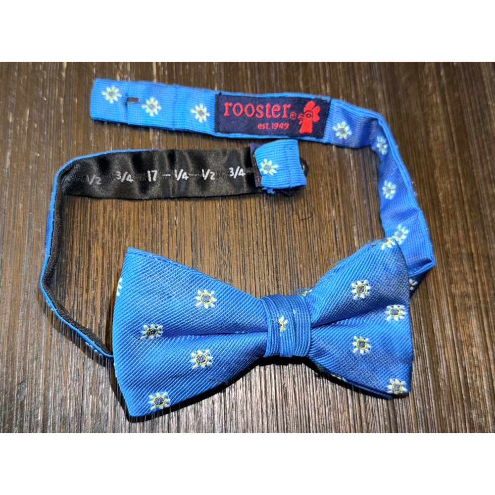 Rooster‎ Est 1949 Blue Floral Bow Tie Adjustable Neckband Men's Neckwear